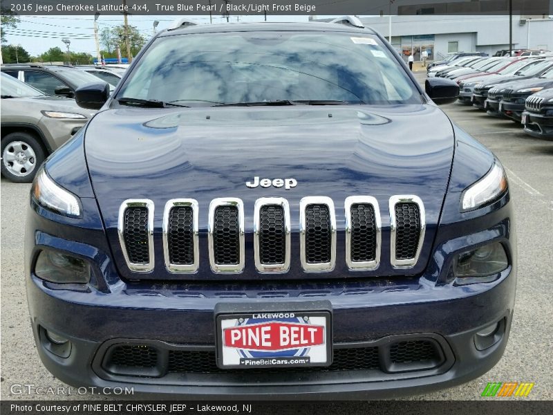 True Blue Pearl / Black/Light Frost Beige 2016 Jeep Cherokee Latitude 4x4