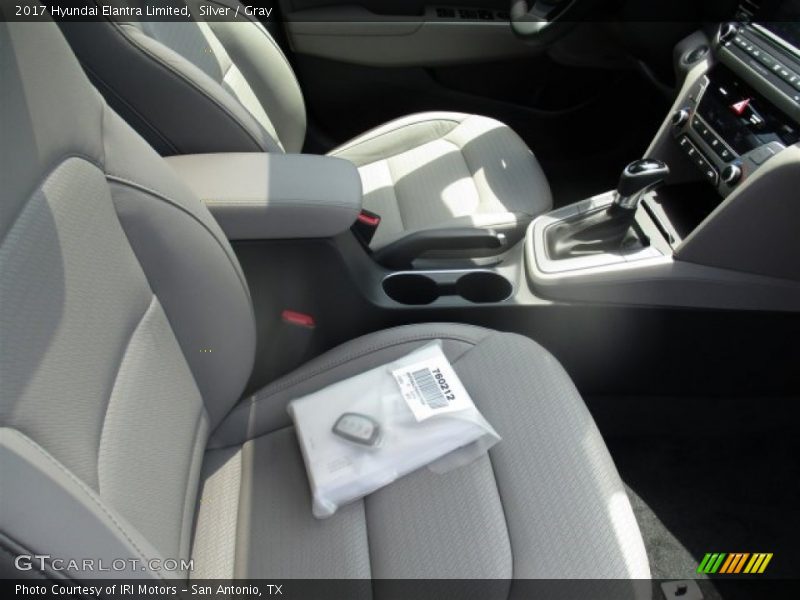 Silver / Gray 2017 Hyundai Elantra Limited