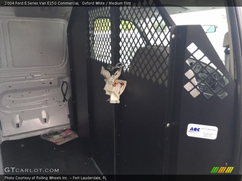 Oxford White / Medium Flint 2004 Ford E Series Van E150 Commercial