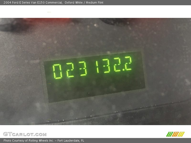 Oxford White / Medium Flint 2004 Ford E Series Van E150 Commercial