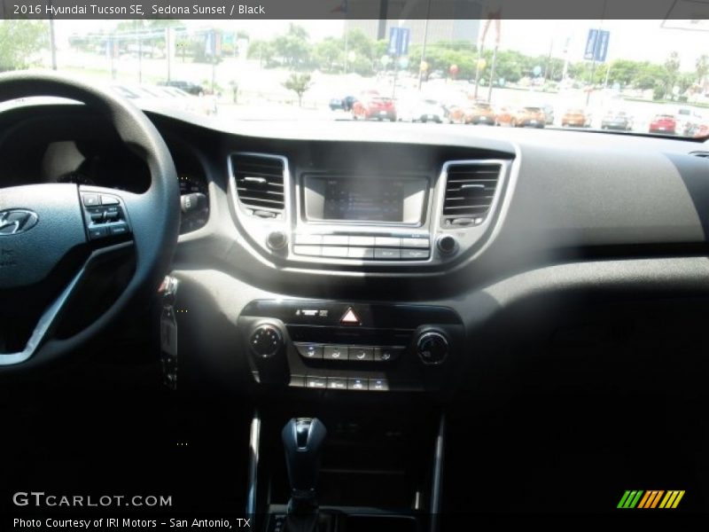 Sedona Sunset / Black 2016 Hyundai Tucson SE
