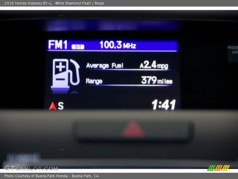 White Diamond Pearl / Beige 2016 Honda Odyssey EX-L