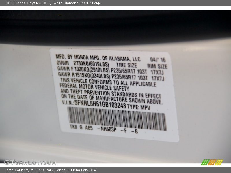 White Diamond Pearl / Beige 2016 Honda Odyssey EX-L