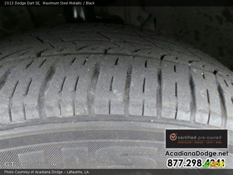 Maximum Steel Metallic / Black 2013 Dodge Dart SE