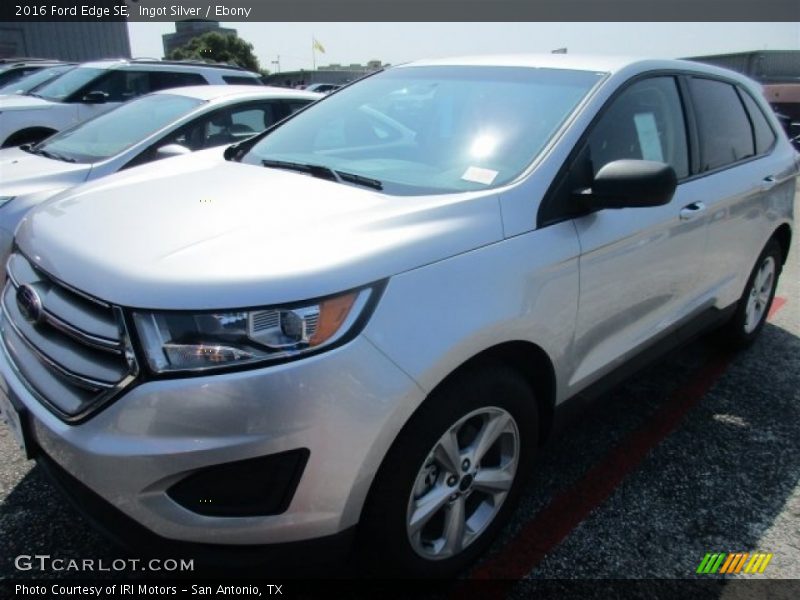 Ingot Silver / Ebony 2016 Ford Edge SE