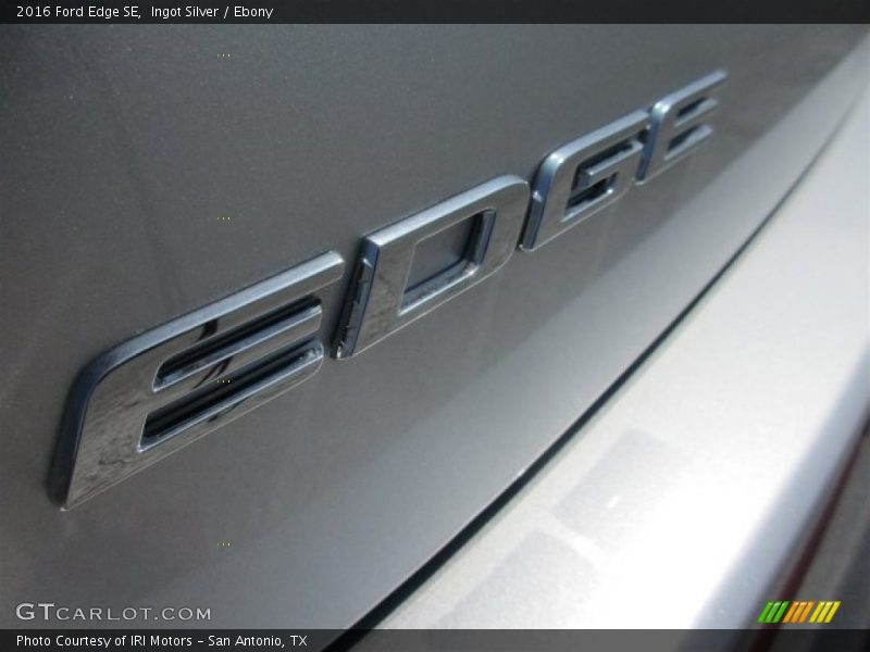 Ingot Silver / Ebony 2016 Ford Edge SE