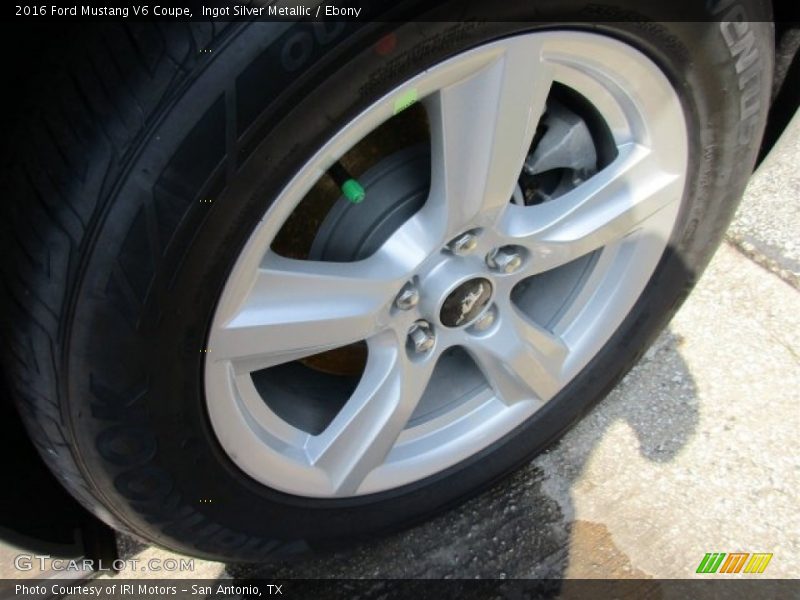 Ingot Silver Metallic / Ebony 2016 Ford Mustang V6 Coupe