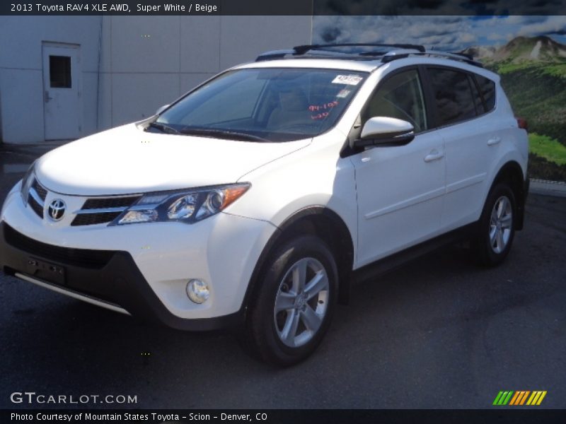 Super White / Beige 2013 Toyota RAV4 XLE AWD