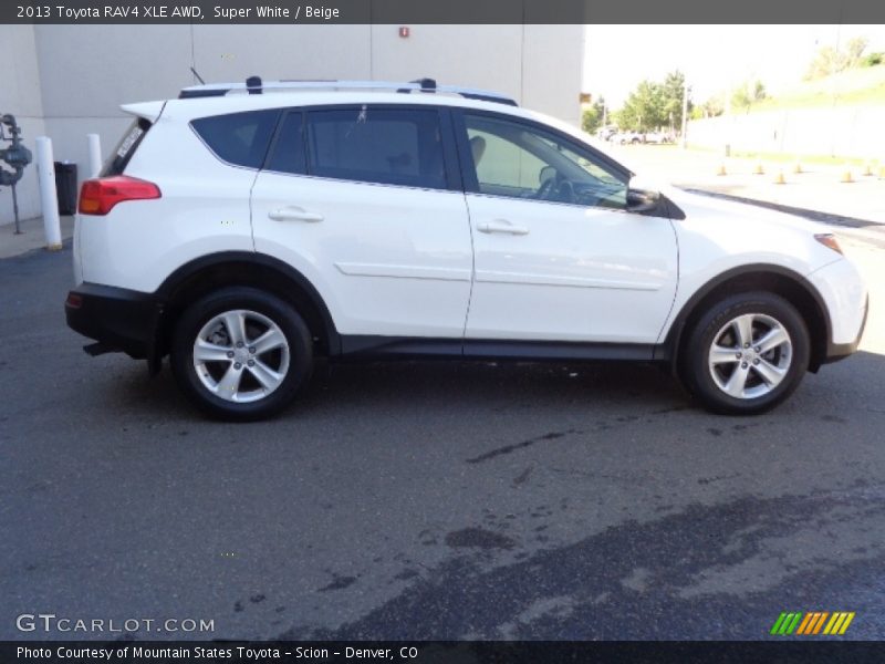 Super White / Beige 2013 Toyota RAV4 XLE AWD