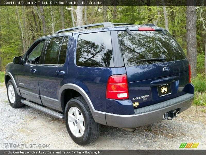 Dark Blue Pearl Metallic / Graphite 2004 Ford Explorer XLT 4x4
