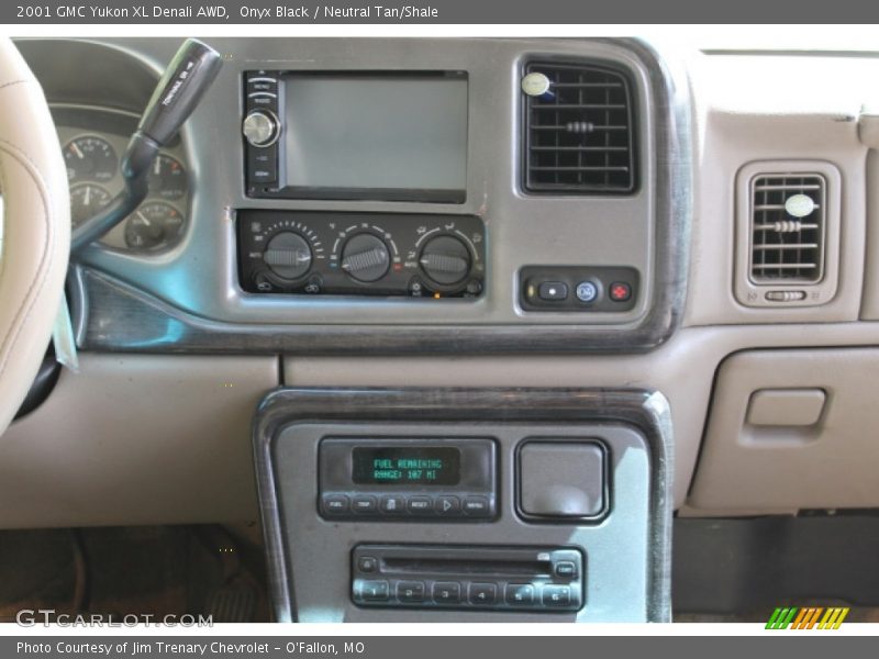 Onyx Black / Neutral Tan/Shale 2001 GMC Yukon XL Denali AWD