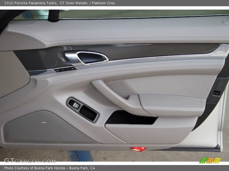 GT Silver Metallic / Platinum Grey 2010 Porsche Panamera Turbo
