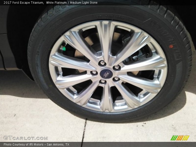 White Platinum / Medium Light Stone 2017 Ford Escape Titanium