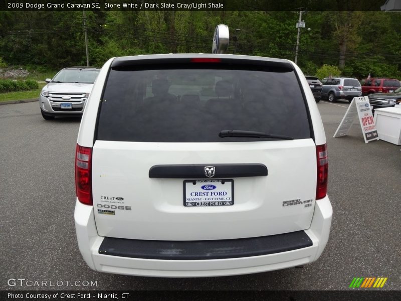 Stone White / Dark Slate Gray/Light Shale 2009 Dodge Grand Caravan SE