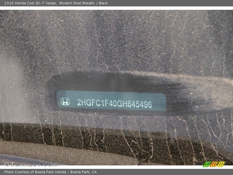 Modern Steel Metallic / Black 2016 Honda Civic EX-T Sedan