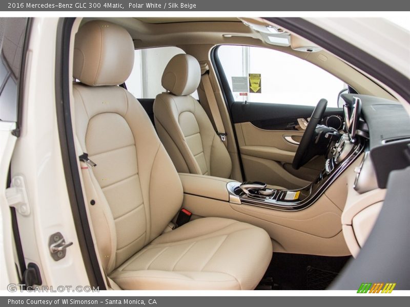 Polar White / Silk Beige 2016 Mercedes-Benz GLC 300 4Matic