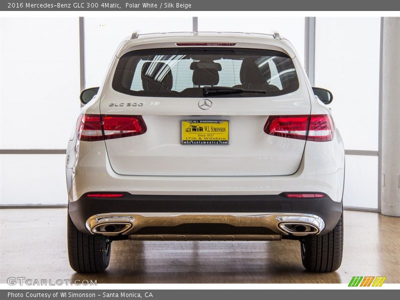 Polar White / Silk Beige 2016 Mercedes-Benz GLC 300 4Matic