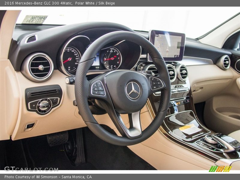 Polar White / Silk Beige 2016 Mercedes-Benz GLC 300 4Matic