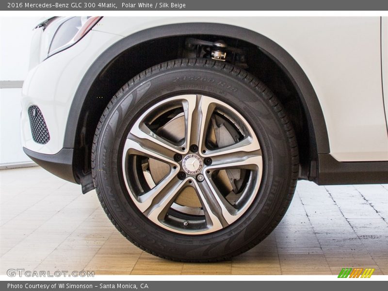 Polar White / Silk Beige 2016 Mercedes-Benz GLC 300 4Matic