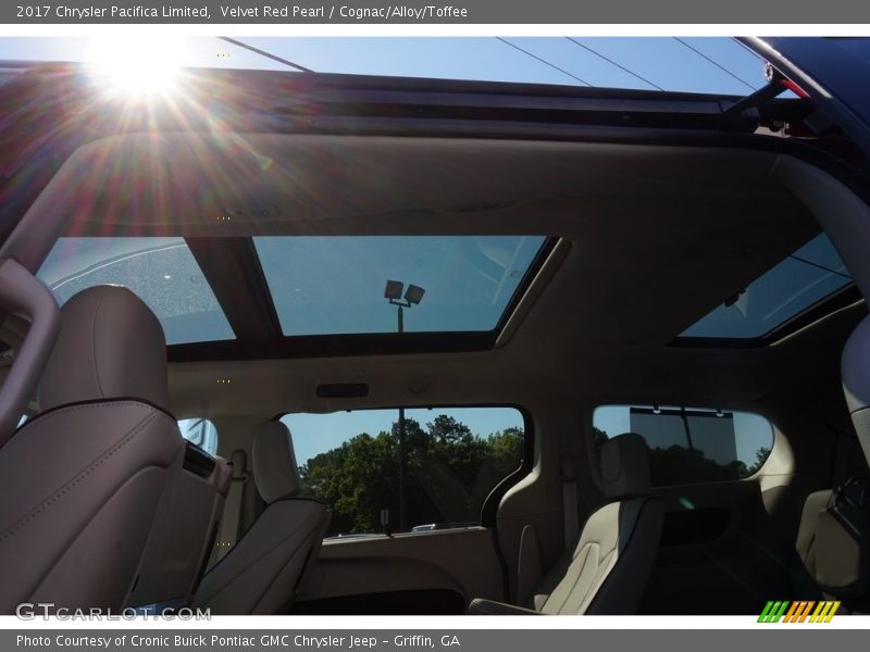 Velvet Red Pearl / Cognac/Alloy/Toffee 2017 Chrysler Pacifica Limited