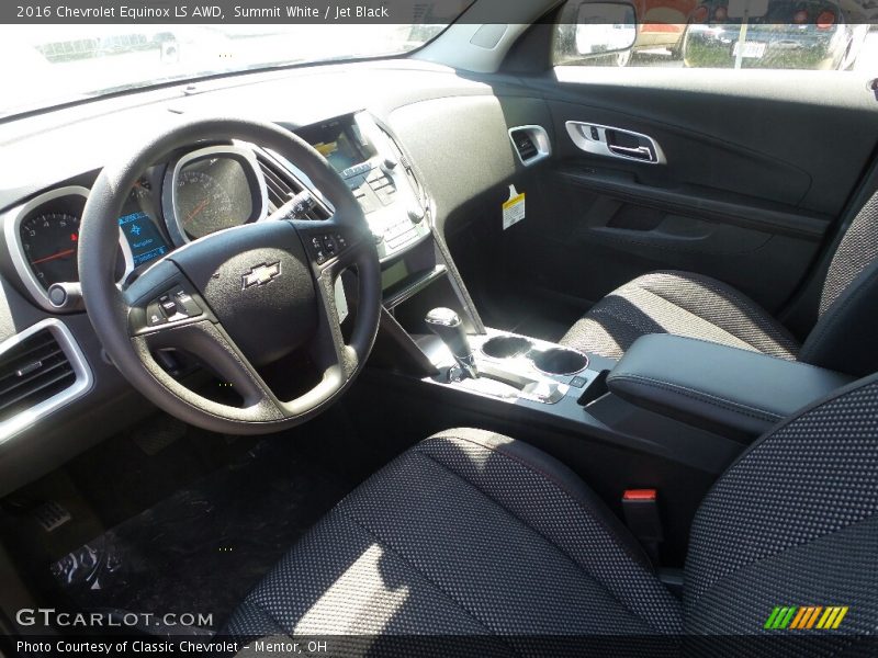 Summit White / Jet Black 2016 Chevrolet Equinox LS AWD