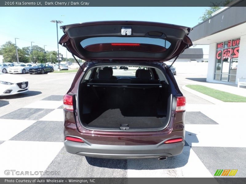 Dark Cherry / Dark Gray 2016 Kia Sorento LX