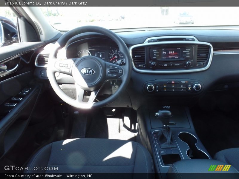 Dark Cherry / Dark Gray 2016 Kia Sorento LX