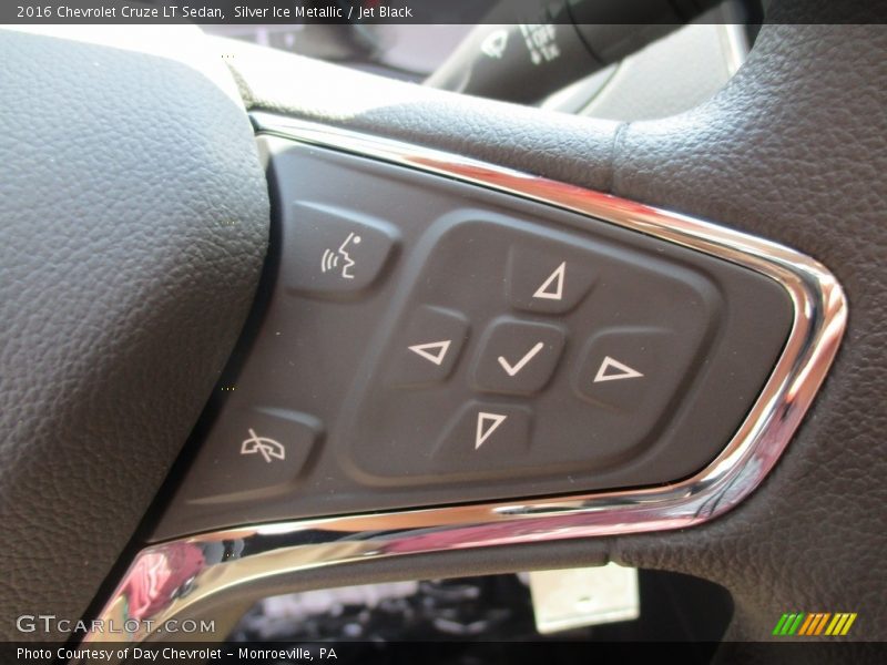 Silver Ice Metallic / Jet Black 2016 Chevrolet Cruze LT Sedan