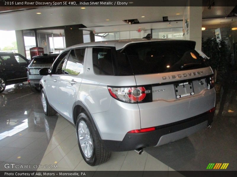 Indus Silver Metallic / Ebony 2016 Land Rover Discovery Sport SE 4WD