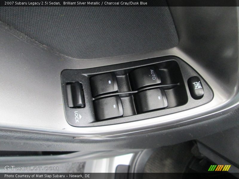 Brilliant Silver Metallic / Charcoal Gray/Dusk Blue 2007 Subaru Legacy 2.5i Sedan