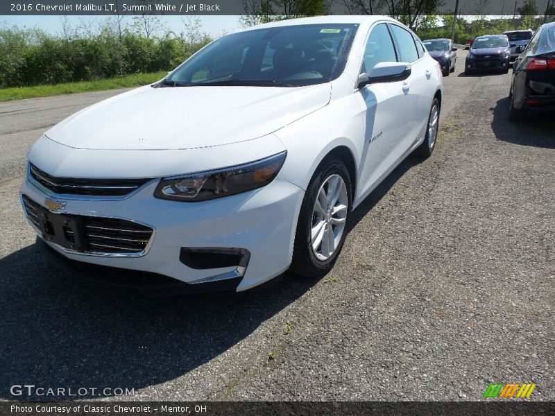 Summit White / Jet Black 2016 Chevrolet Malibu LT