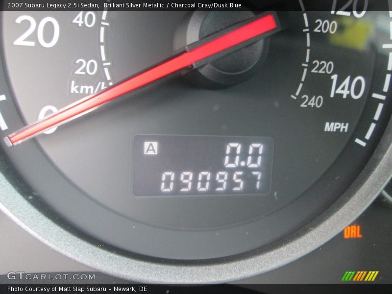 Brilliant Silver Metallic / Charcoal Gray/Dusk Blue 2007 Subaru Legacy 2.5i Sedan