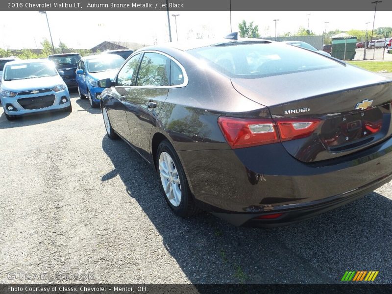 Autumn Bronze Metallic / Jet Black 2016 Chevrolet Malibu LT
