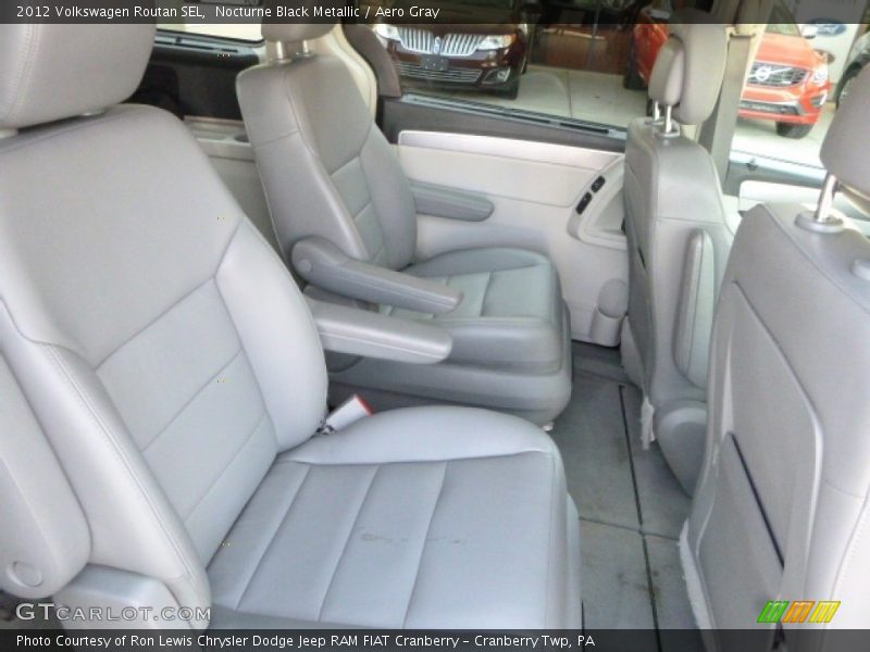 Nocturne Black Metallic / Aero Gray 2012 Volkswagen Routan SEL