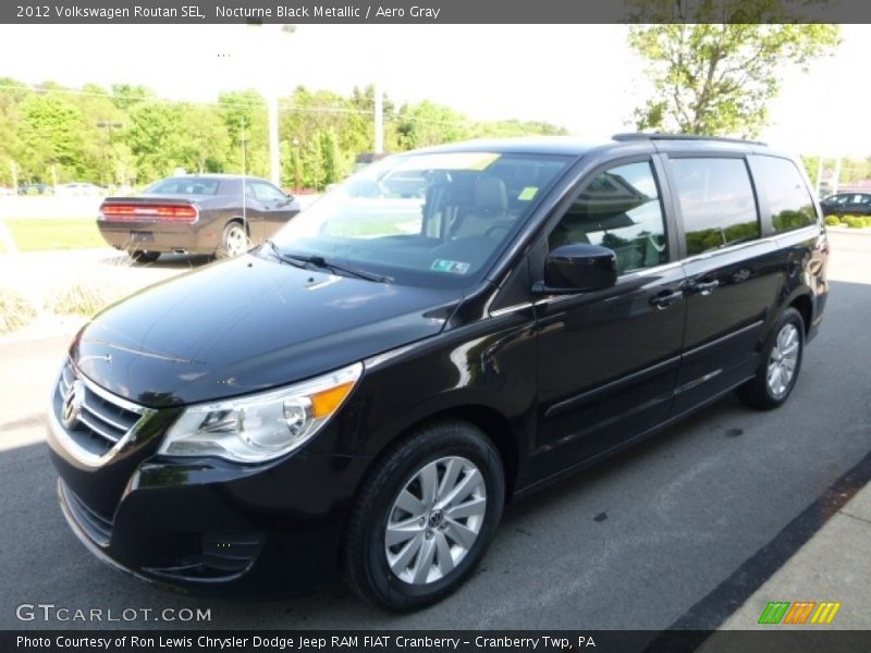 Nocturne Black Metallic / Aero Gray 2012 Volkswagen Routan SEL