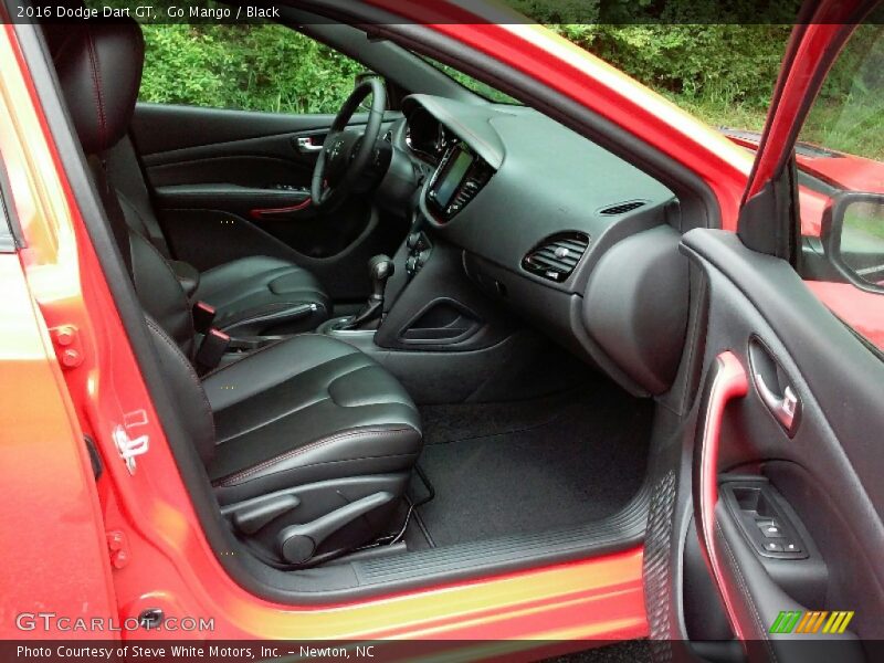 Go Mango / Black 2016 Dodge Dart GT