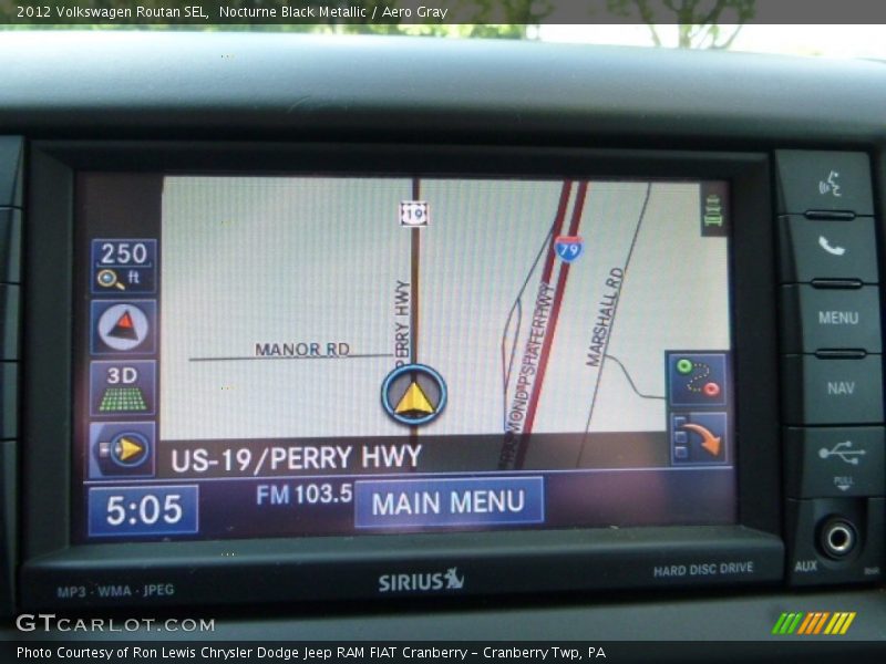 Nocturne Black Metallic / Aero Gray 2012 Volkswagen Routan SEL