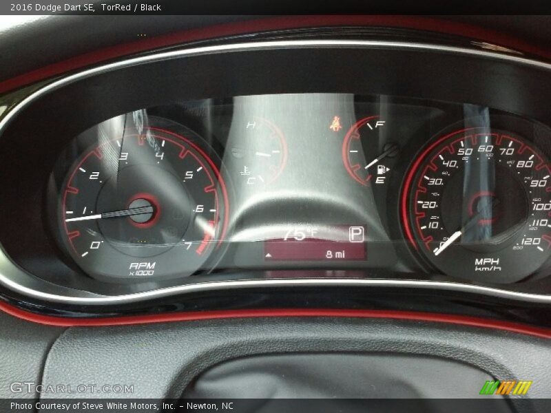 TorRed / Black 2016 Dodge Dart SE