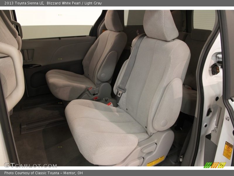 Blizzard White Pearl / Light Gray 2013 Toyota Sienna LE