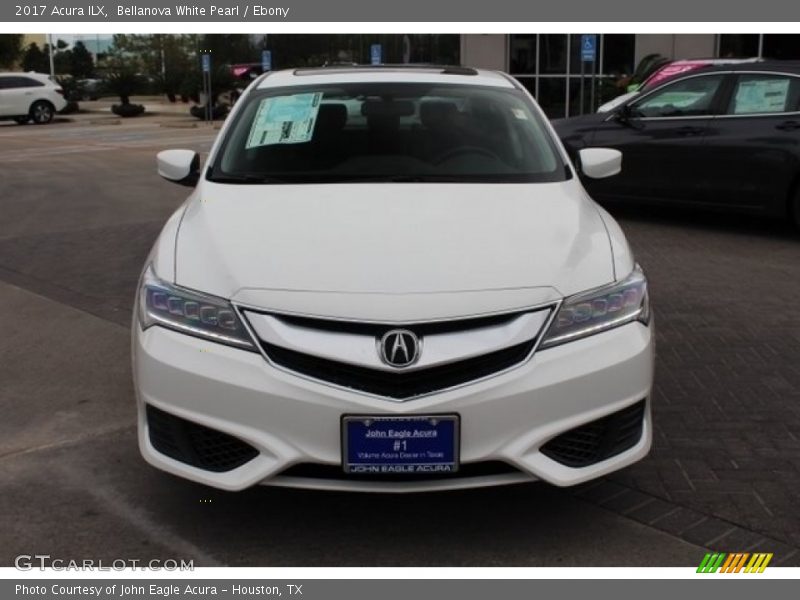 Bellanova White Pearl / Ebony 2017 Acura ILX