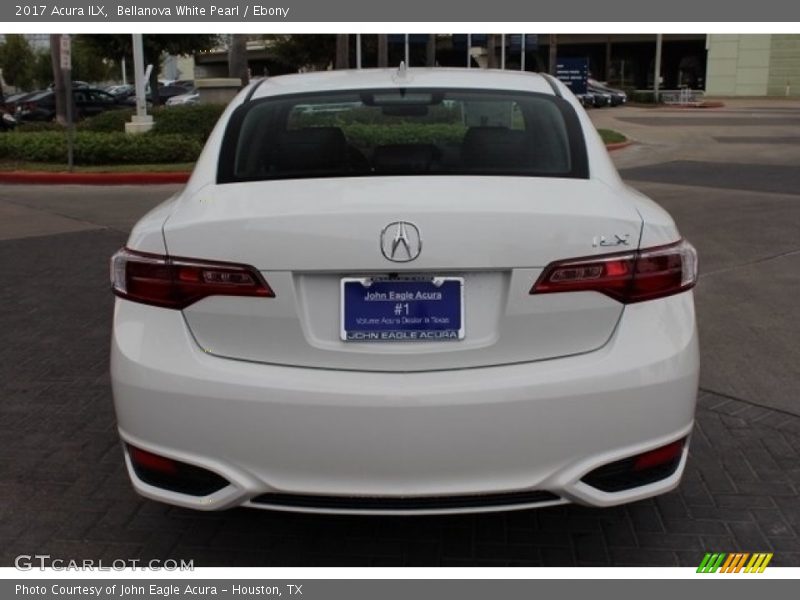Bellanova White Pearl / Ebony 2017 Acura ILX