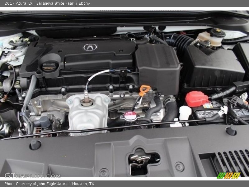Bellanova White Pearl / Ebony 2017 Acura ILX