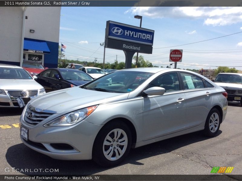 Radiant Silver / Gray 2011 Hyundai Sonata GLS