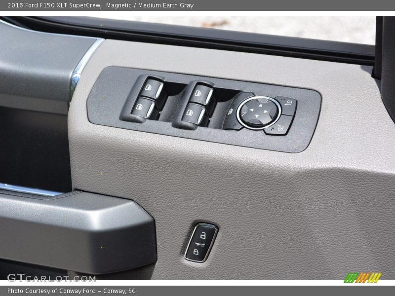 Magnetic / Medium Earth Gray 2016 Ford F150 XLT SuperCrew