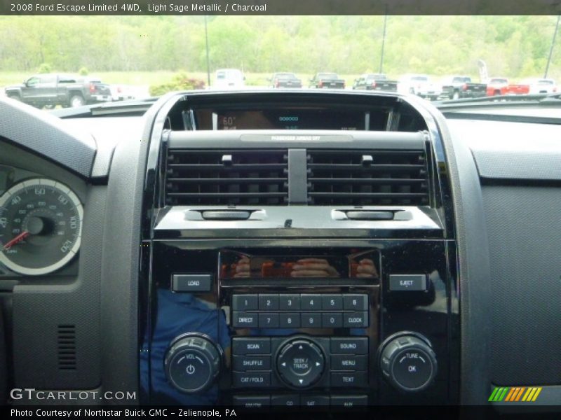 Light Sage Metallic / Charcoal 2008 Ford Escape Limited 4WD