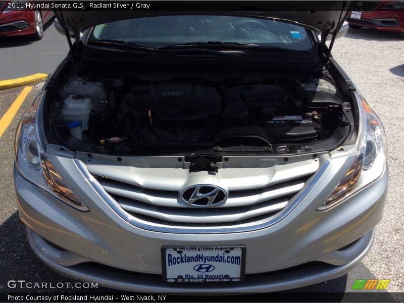 Radiant Silver / Gray 2011 Hyundai Sonata GLS