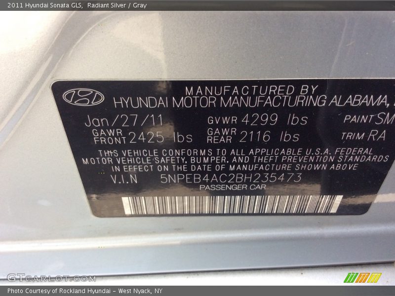 Radiant Silver / Gray 2011 Hyundai Sonata GLS