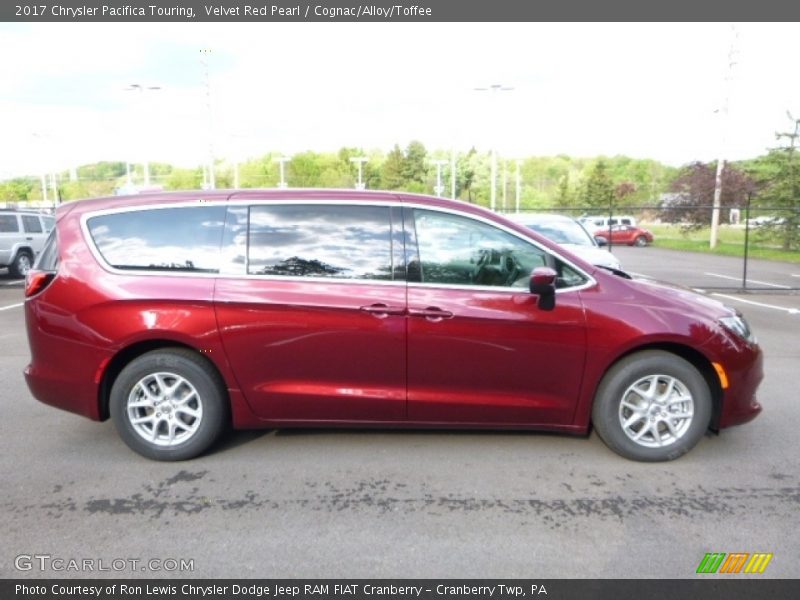 Velvet Red Pearl / Cognac/Alloy/Toffee 2017 Chrysler Pacifica Touring