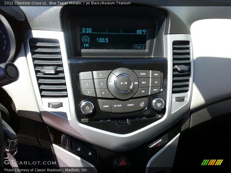 Blue Topaz Metallic / Jet Black/Medium Titanium 2012 Chevrolet Cruze LS
