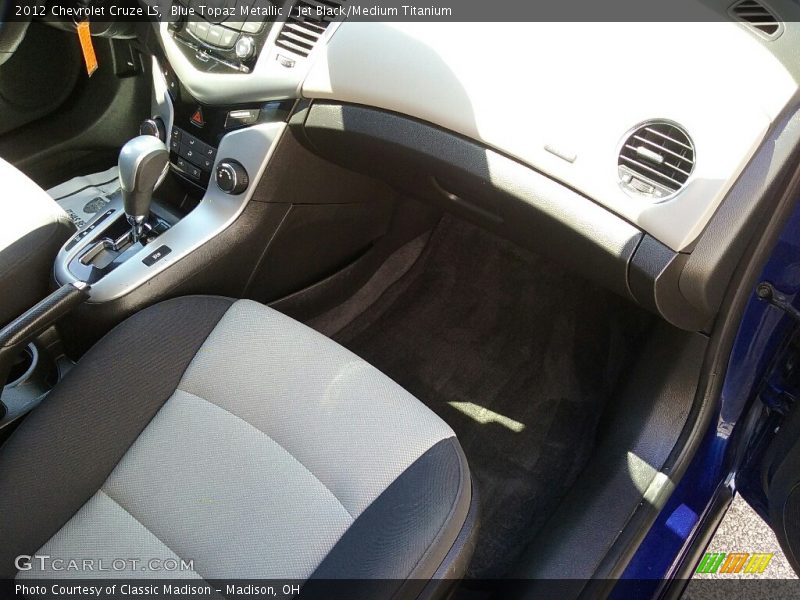Blue Topaz Metallic / Jet Black/Medium Titanium 2012 Chevrolet Cruze LS